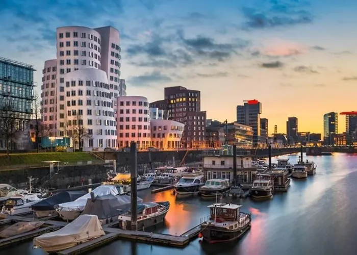 Messe Ausstattung Netflix Wlan Apartment Dusseldorf